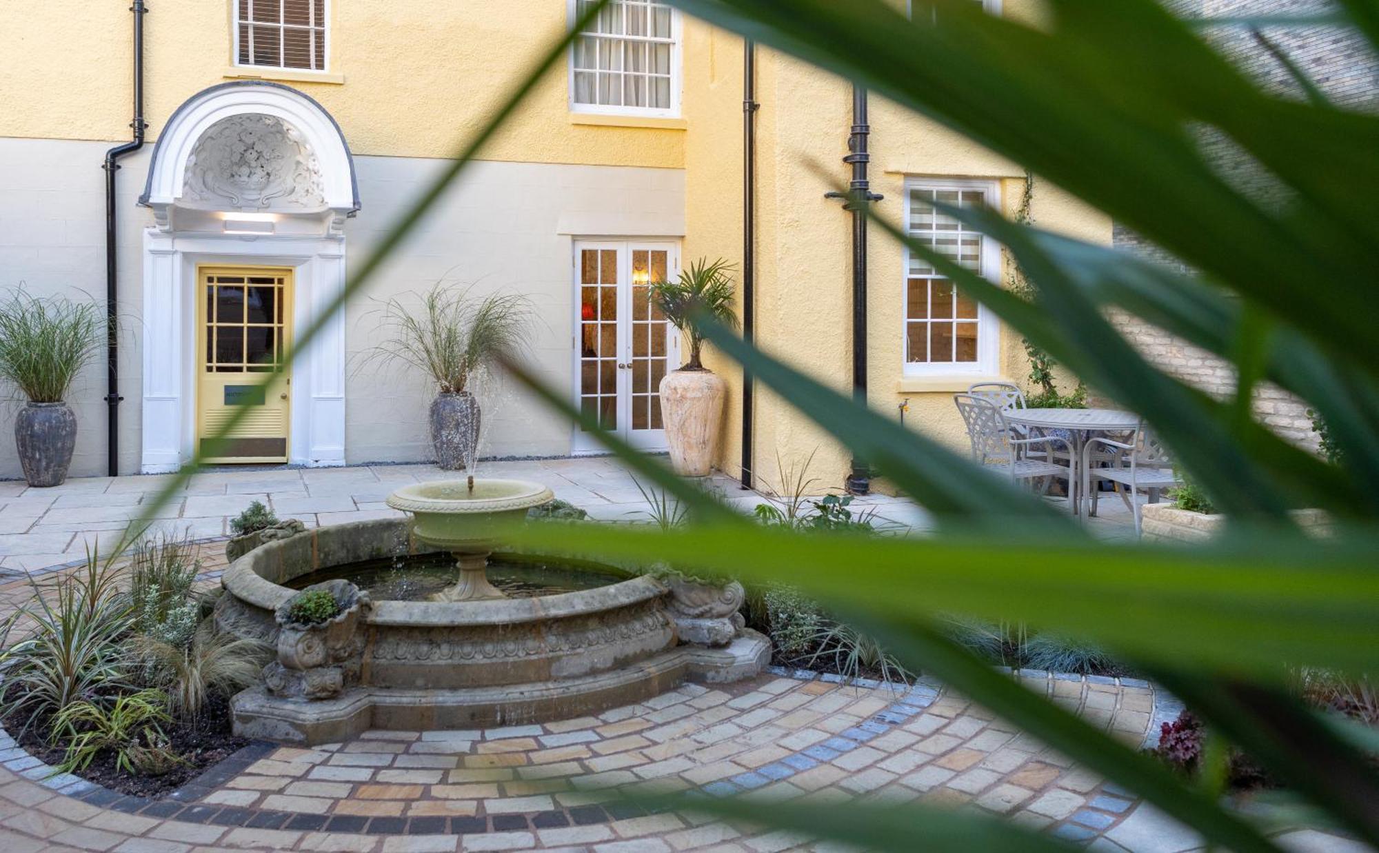 Villa Greyfriars Hideaway Oxford Exterior foto